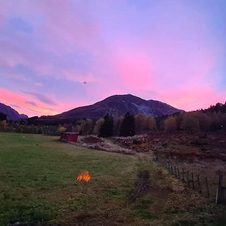 Kalvatn Turistsenter Villa Austefjorden Bagian luar foto