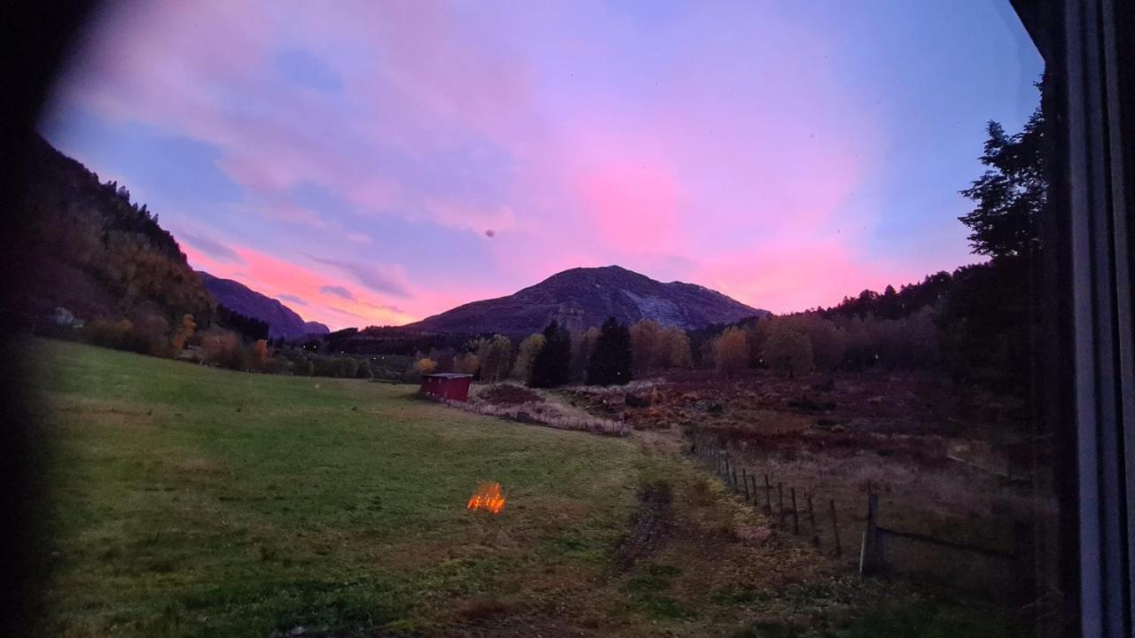 Kalvatn Turistsenter Villa Austefjorden Bagian luar foto