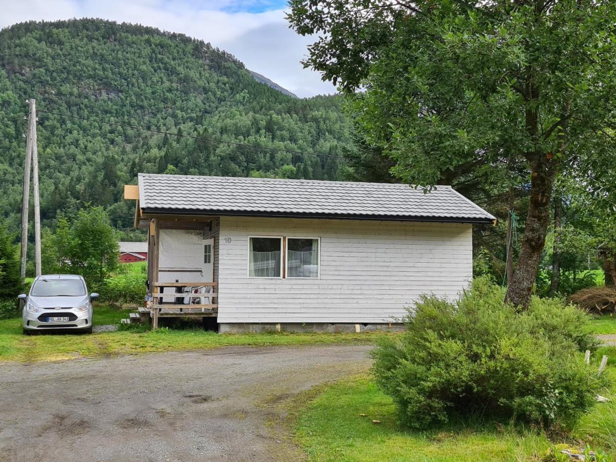 Kalvatn Turistsenter Villa Austefjorden Bagian luar foto